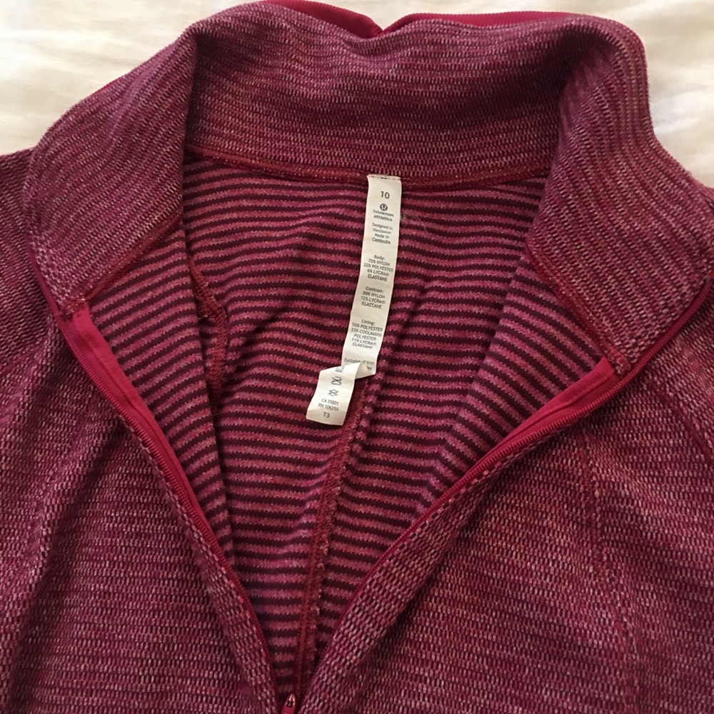 Lululemon Runderful 1/2 Zip - Picture 7 of 8
